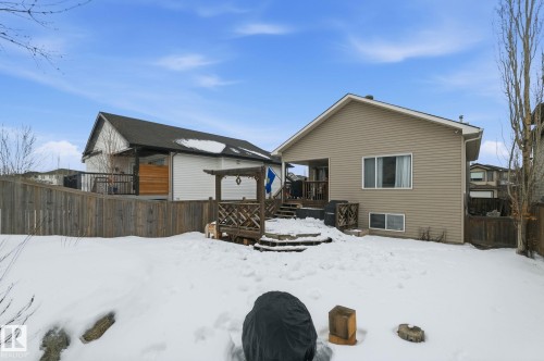 22 Lamplight Bay, Spruce Grove, AB - Outdoor With Exterior