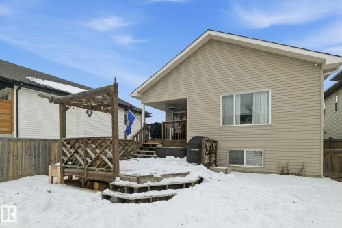 22 Lamplight Bay, Spruce Grove, AB - Outdoor With Exterior