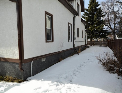 5137 6Th Avenue, Edson, AB - Outdoor With Exterior