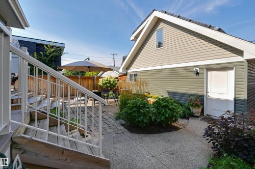 10810 74 Avenue, Edmonton, AB - Outdoor With Exterior