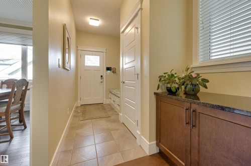 10810 74 Avenue, Edmonton, AB - Indoor Photo Showing Other Room