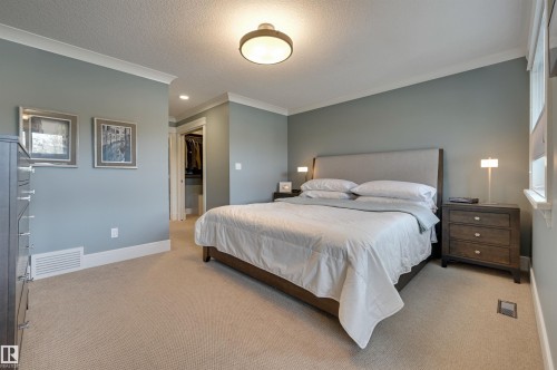 10810 74 Avenue, Edmonton, AB - Indoor Photo Showing Bedroom