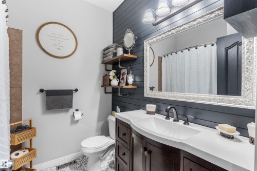 103 52318 Rge Road 25, Rural Parkland County, AB - Indoor Photo Showing Bathroom