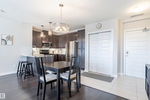 307 5151 Windermere Boulevard, Edmonton, AB - Indoor