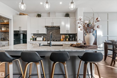 57 Savoy Crescent, Sherwood Park, AB - Indoor Photo Showing Kitchen With Upgraded Kitchen