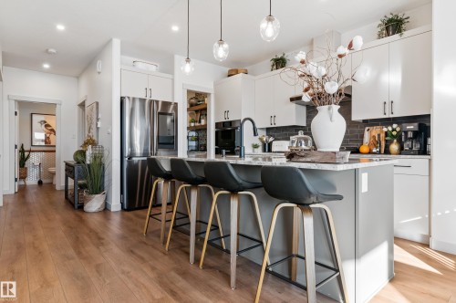 57 Savoy Crescent, Sherwood Park, AB - Indoor Photo Showing Kitchen With Upgraded Kitchen