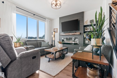 57 Savoy Crescent, Sherwood Park, AB - Indoor Photo Showing Living Room