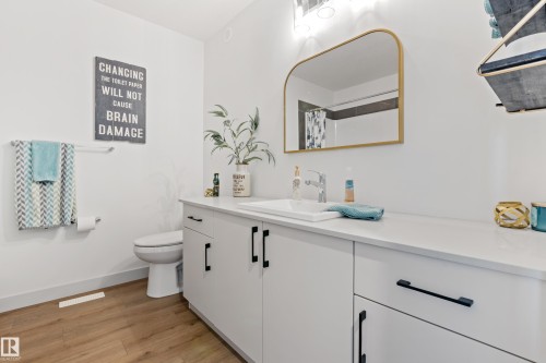 57 Savoy Crescent, Sherwood Park, AB - Indoor Photo Showing Bathroom