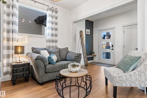 57 Savoy Crescent, Sherwood Park, AB - Indoor Photo Showing Living Room