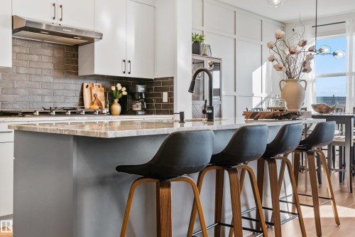 57 Savoy Crescent, Sherwood Park, AB - Indoor Photo Showing Kitchen With Upgraded Kitchen