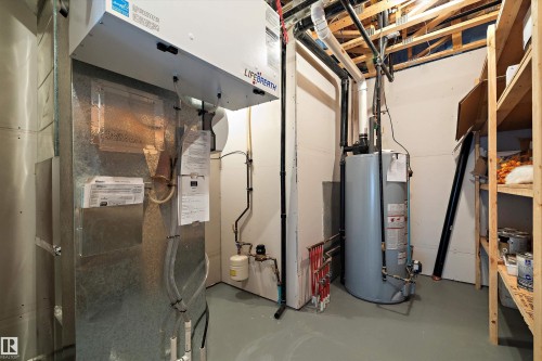 44A Valleyview Crescent, Edmonton, AB - Indoor Photo Showing Basement