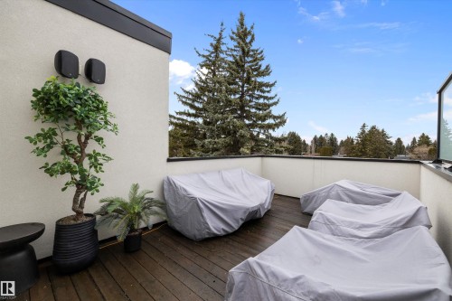 44A Valleyview Crescent, Edmonton, AB - Outdoor