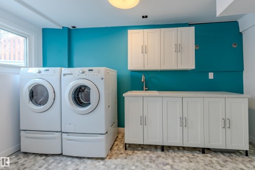 5221 51 A Avenue, Legal, AB - Indoor Photo Showing Laundry Room