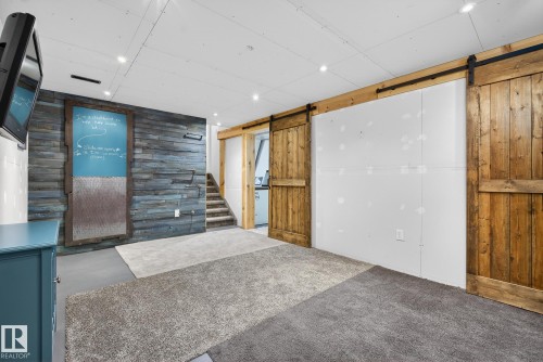 11508 35A Avenue, Edmonton, AB - Indoor Photo Showing Other Room