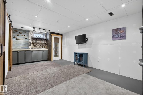 11508 35A Avenue, Edmonton, AB - Indoor