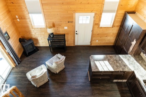 126 62036 Twp Road 462, Rural Wetaskiwin County, AB - Indoor Photo Showing Living Room
