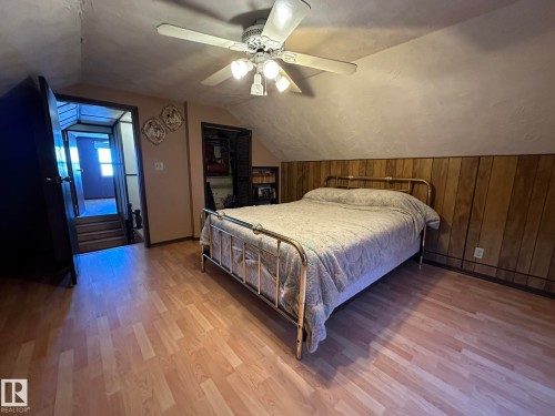 59240 Range 191 Road, Rural Smoky Lake County, AB - Indoor Photo Showing Bedroom