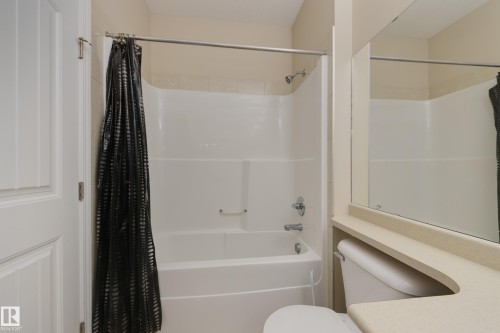 317 6083 Maynard Way, Edmonton, AB - Indoor Photo Showing Bathroom