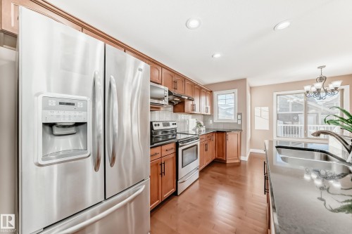 283 Griesbach Road, Edmonton, AB - Indoor Photo Showing Kitchen With Double Sink