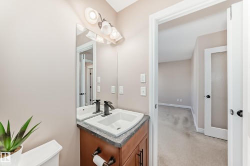 283 Griesbach Road, Edmonton, AB - Indoor Photo Showing Bathroom
