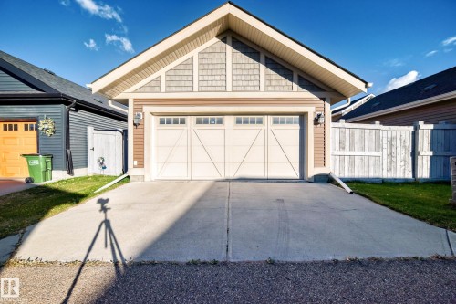 283 Griesbach Road, Edmonton, AB - Outdoor