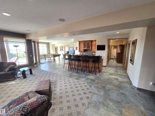 491 52328 Rge Road 233, Rural Strathcona County, AB - Indoor Photo Showing Living Room