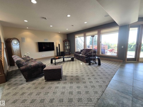 491 52328 Rge Road 233, Rural Strathcona County, AB - Indoor