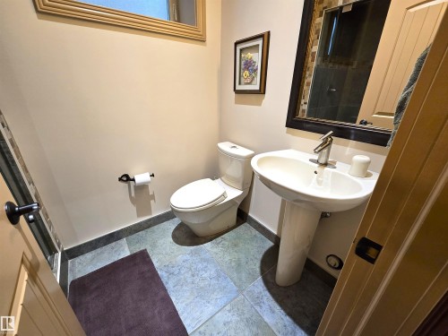 491 52328 Rge Road 233, Rural Strathcona County, AB - Indoor Photo Showing Bathroom