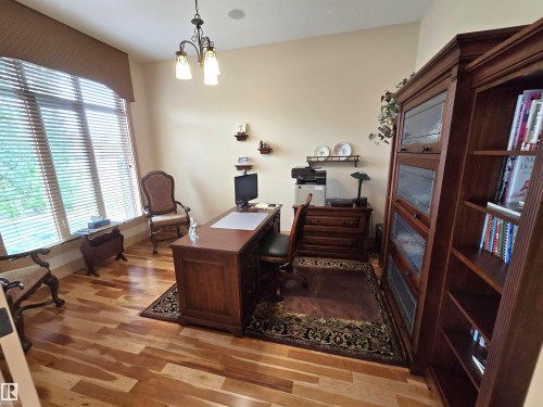 491 52328 Rge Road 233, Rural Strathcona County, AB - Indoor Photo Showing Office