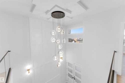 150 Creekside Lane, Leduc, AB - Indoor Photo Showing Other Room