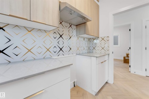 150 Creekside Lane, Leduc, AB - Indoor