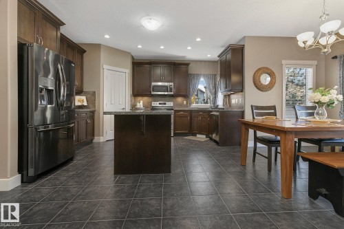 1110 Connelly Court, Edmonton, AB - Indoor