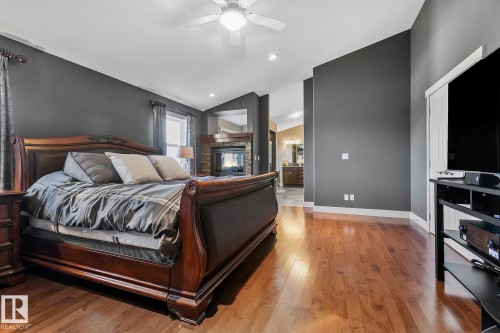 1110 Connelly Court, Edmonton, AB - Indoor