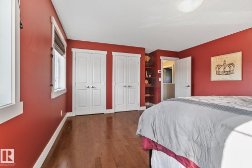 1110 Connelly Court, Edmonton, AB - Indoor Photo Showing Bedroom