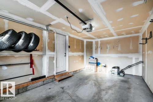 2437 Cassidy Way, Edmonton, AB - Indoor Photo Showing Garage