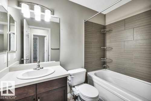 2437 Cassidy Way, Edmonton, AB - Indoor Photo Showing Bathroom