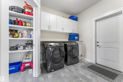 17024 62 Street, Edmonton, AB - Indoor Photo Showing Laundry Room