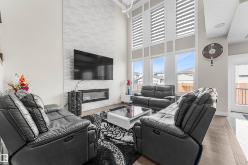 17024 62 Street, Edmonton, AB - Indoor Photo Showing Living Room With Fireplace
