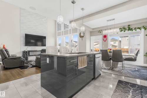 17024 62 Street, Edmonton, AB - Indoor Photo Showing Other Room