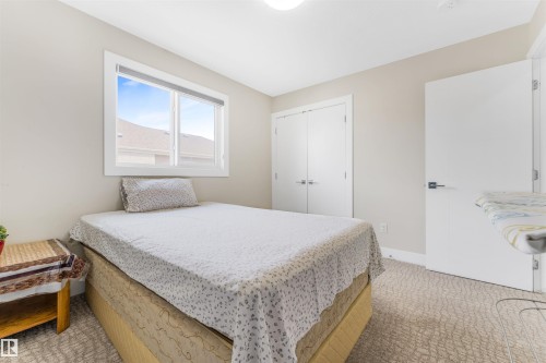 17024 62 Street, Edmonton, AB - Indoor Photo Showing Bedroom