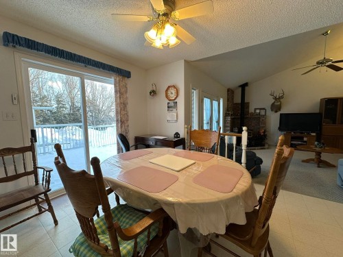 59059 Range 170, Rural Smoky Lake County, AB - Indoor Photo Showing Dining Room