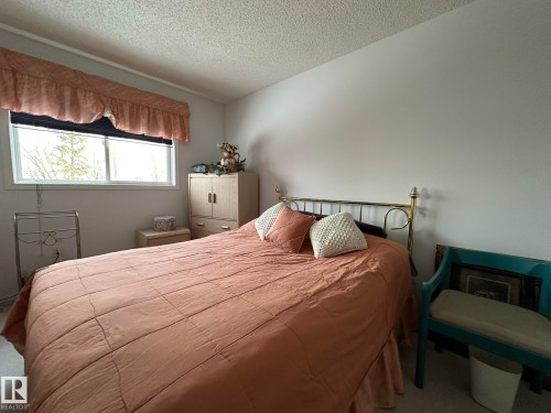 59059 Range 170, Rural Smoky Lake County, AB - Indoor Photo Showing Bedroom