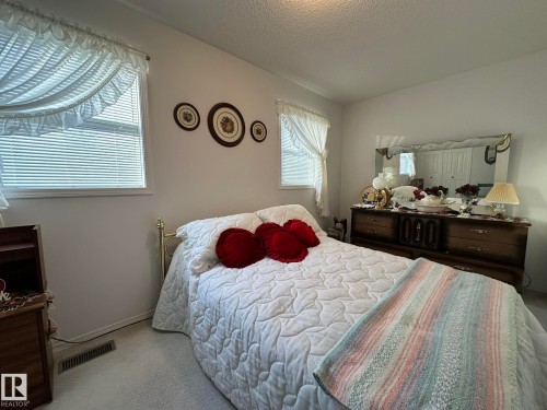 59059 Range 170, Rural Smoky Lake County, AB - Indoor Photo Showing Bedroom