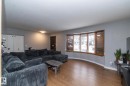 9512 Sherridon Drive, Fort Saskatchewan, AB  - Indoor Photo Showing Living Room 