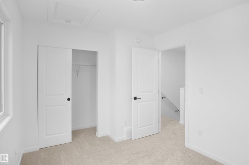 2119 210 Street, Edmonton, AB - Indoor Photo Showing Other Room