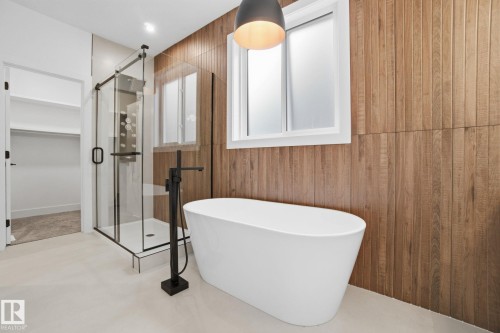 142 Edgewater Circle, Leduc, AB - Indoor Photo Showing Bathroom