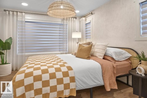 206 Marquis Boulevard, Edmonton, AB - Indoor Photo Showing Bedroom