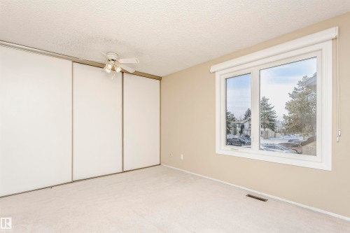 21 11111 26 Avenue, Edmonton, AB - Indoor Photo Showing Other Room