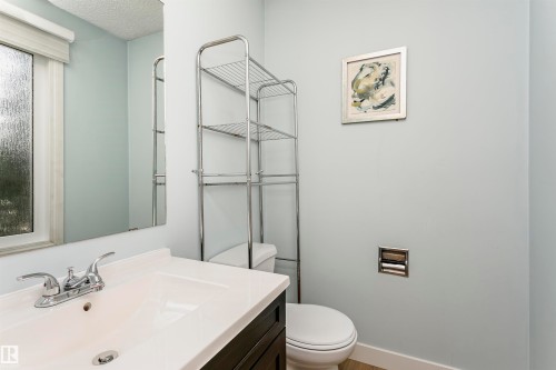 21 11111 26 Avenue, Edmonton, AB - Indoor Photo Showing Bathroom