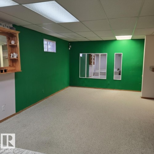 10966 158 Street, Edmonton, AB - Indoor